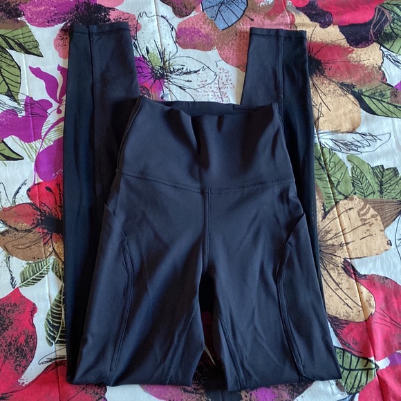 Lululemon Mastered Motion High-Rise Tight - Picture 8 of 11